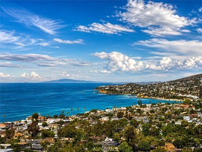 /international/us/2147-crestview-drive-laguna-beach-ca-110107752385/