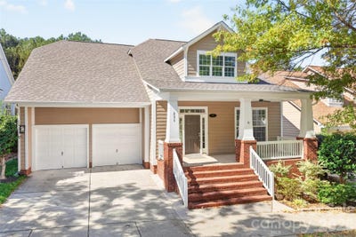 /international/us/231-fairview-lane-davidson-nc-110120512630/