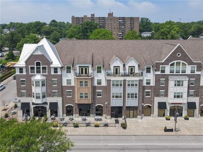 /international/us/1846-front-street-unit-402-cuyahoga-falls-oh-110100186390/