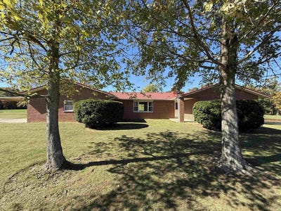 /international/us/6105-n-state-road-59-linton-in-110103067858/