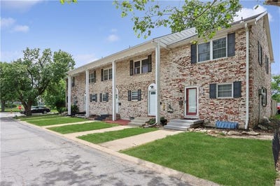 /international/us/8350-woodward-street-overland-park-ks-110108379630/