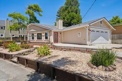 /international/us/407-columbus-st-half-moon-bay-ca-110108746874/