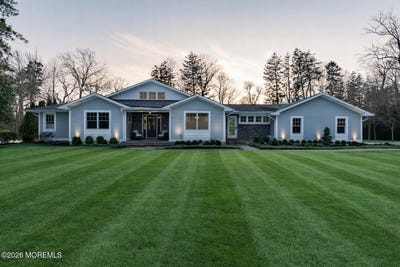 /international/us/2-tulip-tree-lane-rumson-nj-110106118155/
