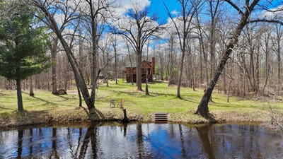 /international/us/7236-bald-eagle-lane-rutledge-mn-110107909047/
