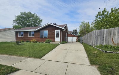 /international/us/5304-58th-ave-kenosha-wi-110108121657/