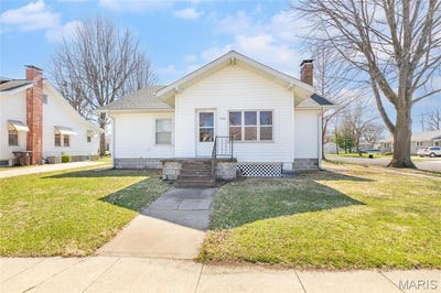 /international/us/533-locust-street-carrollton-il-110098095710/