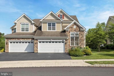 /international/us/72-iron-hill-way-collegeville-pa-110100835066/