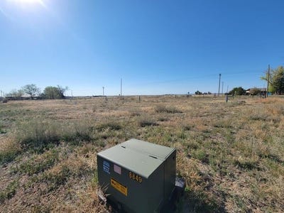 /international/us/1106-clark-avenue-estancia-nm-110098663398/
