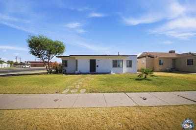 /international/us/790-w-hamilton-ave-el-centro-ca-110108662199/