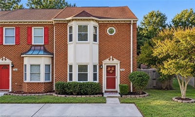 /international/us/758-creekside-crescent-chesapeake-va-110120499069/