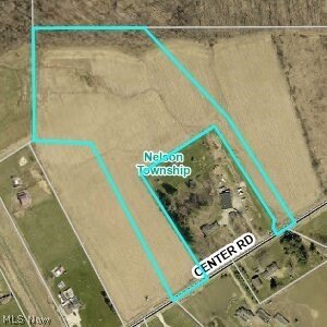 /international/us/center-road-nelson-oh-110107502596/