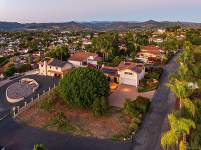 /international/us/1322-loma-de-paz-escondido-ca-110106178217/