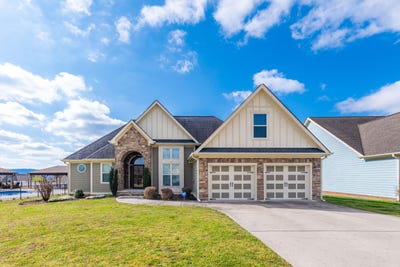 /international/us/132-holly-oak-lane-ringgold-ga-110108544010/
