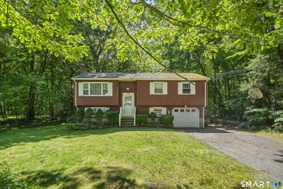 /international/us/45-partridge-hollow-road-ledyard-ct-110109084671/
