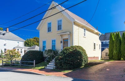 /international/us/122-new-castle-avenue-portsmouth-nh-110110221527/
