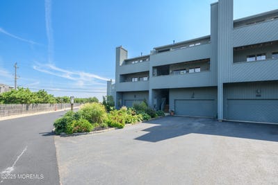 /international/us/1566-ocean-avenue-sea-bright-nj-110100994931/