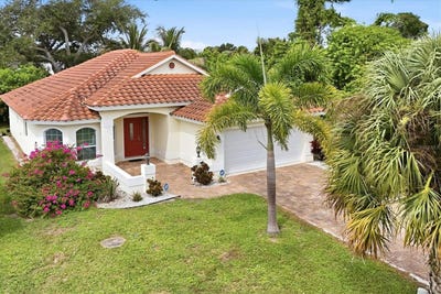 /international/us/240-cougar-way-rotonda-west-fl-110120463216/