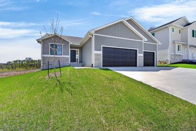 /international/us/706-plainside-avenue-norwalk-ia-110104195231/