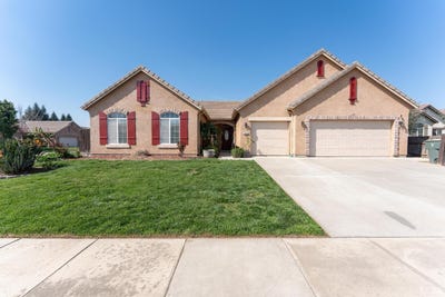 /international/us/2945-s-arkle-court-visalia-ca-110110321642/