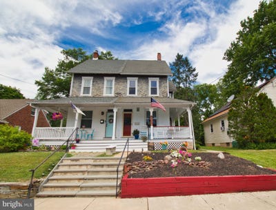 /international/us/143-green-street-souderton-pa-110108918229/