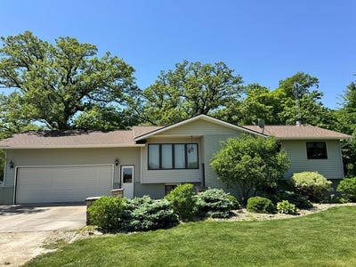 /international/us/2619-timberlane-tr-webster-city-ia-110108143499/