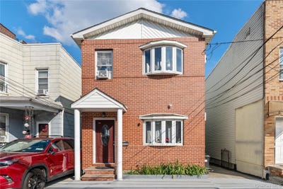 /international/us/8714-56th-avenue-elmhurst-ny-110119309346/