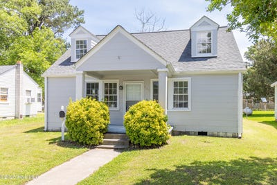 /international/us/808-cabarrus-street-edenton-nc-110099634389/