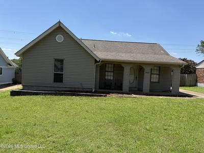 /international/us/589-lake-shore-drive-southaven-ms-110108442312/