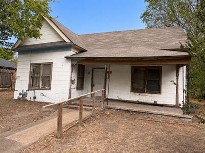 /international/us/808-w-11th-avenue-corsicana-tx-110120092143/
