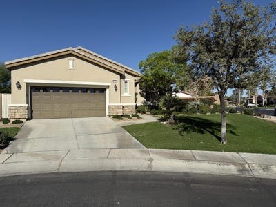 /international/us/81450-moonstone-court-la-quinta-ca-110106981801/