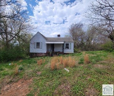 /international/us/502-college-street-martinsville-va-110106791250/