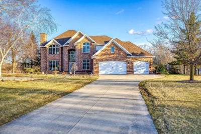 /international/us/n4455-dorothy-jane-court-kaukauna-wi-110098546386/