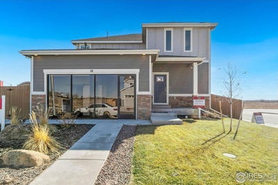 /international/us/18-chipeta-way-lochbuie-co-110100985077/