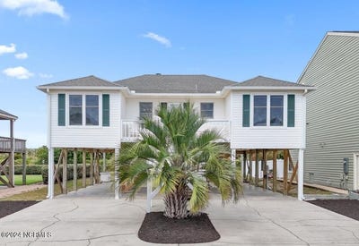 /international/us/272-brunswick-avenue-w-holden-beach-nc-110107748748/