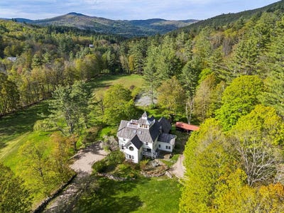 /international/us/66-hollow-farm-road-woodstock-vt-110108553001/