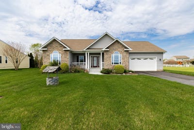 /international/us/24806-shoreline-drive-millsboro-de-110107333953/