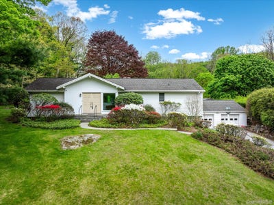 /international/us/749-croton-lake-road-bedford-corners-ny-110107996382/