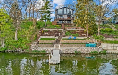 /international/us/386-holiday-drive-lake-holiday-il-110107751929/