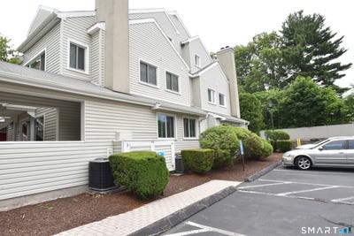 /international/us/510-e-main-street-stratford-ct-110109063471/
