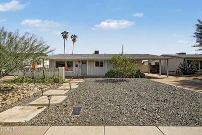 /international/us/2115-n-normal-avenue-tempe-az-110110371821/