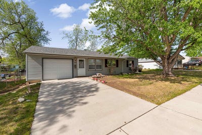 /international/us/429-e-idaho-street-rapid-city-sd-110108075184/