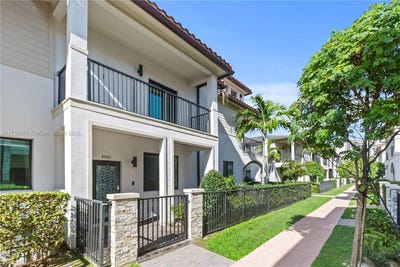 /international/us/4760-nw-83rd-pkwy-doral-fl-110097534168/