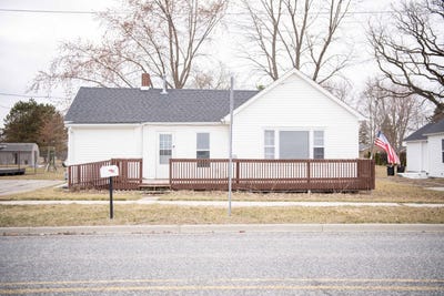 /international/us/545-n-midland-street-merrill-mi-110106804291/