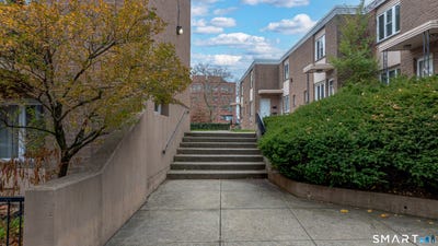 /international/us/120-wooster-street-new-haven-ct-110107393982/