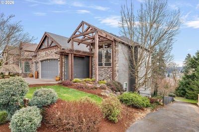 /international/us/12492-se-155th-ave-happyvalley-or-110120755840/
