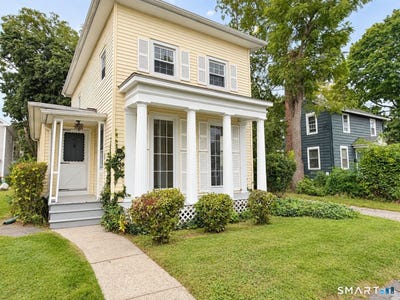 /international/us/63-golden-hill-street-milford-ct-110110318643/