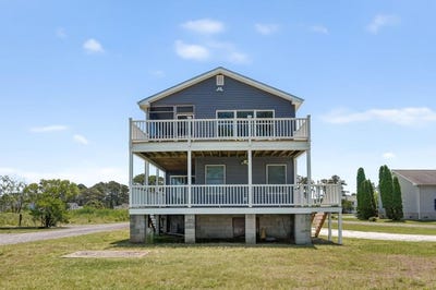 /international/us/5061-bay-colony-ln-chincoteague-va-110108470352/