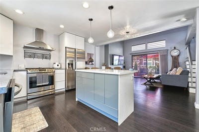 /international/us/957-w-imperial-la-habra-ca-110100446501/