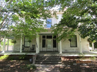 /international/us/354-nw-bennett-st-pelham-ga-110091644125/