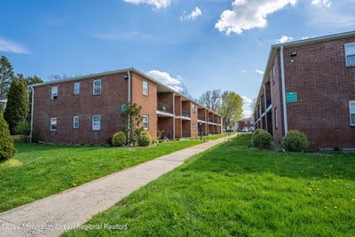 /international/us/199-west-end-avenue-long-branch-nj-110107963796/